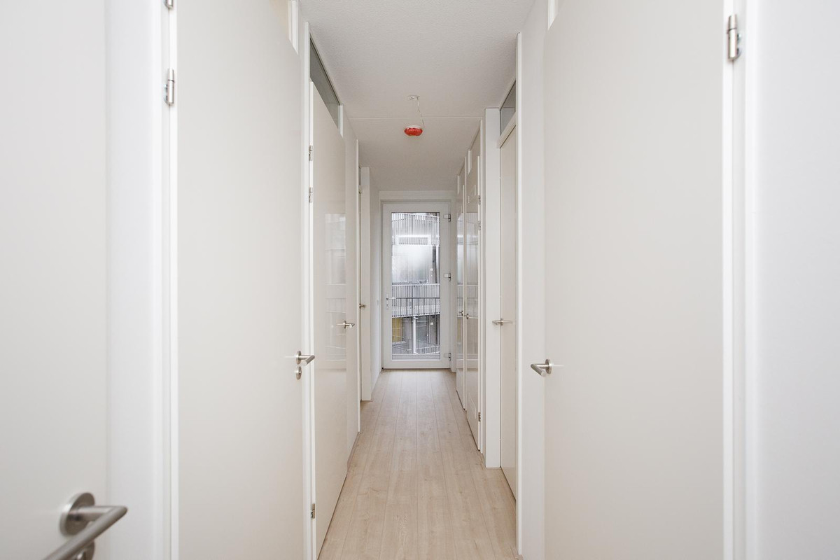Appartement te huur: Albertina Sisulupad 188, Rotterdam