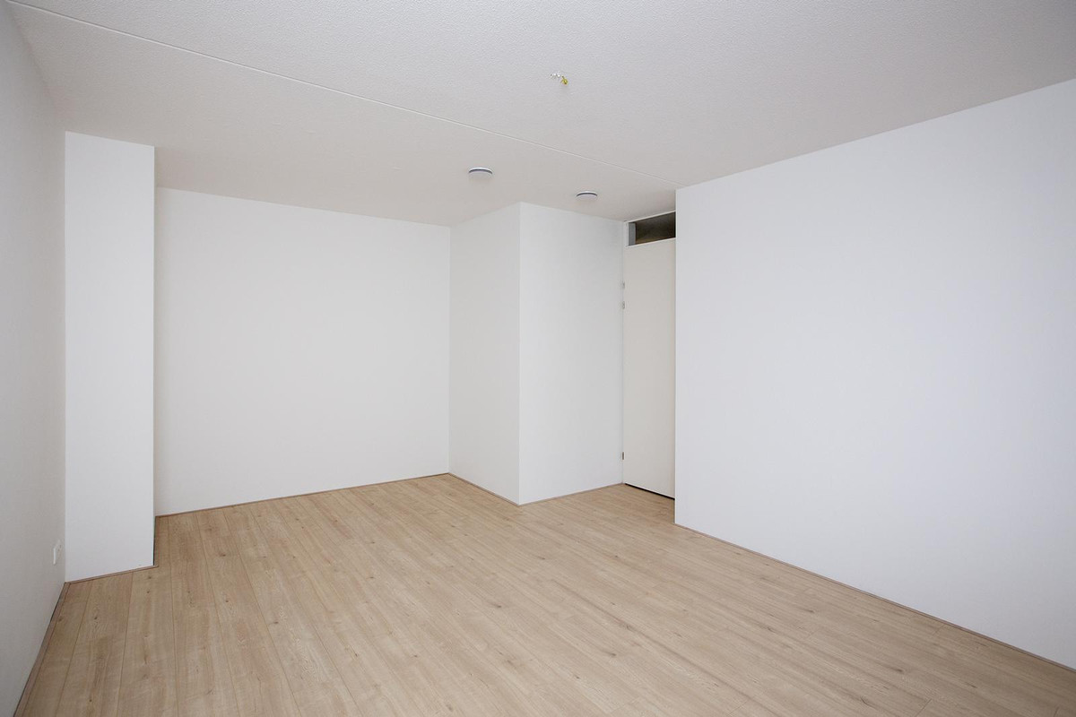 Appartement te huur: Albertina Sisulupad 188, Rotterdam