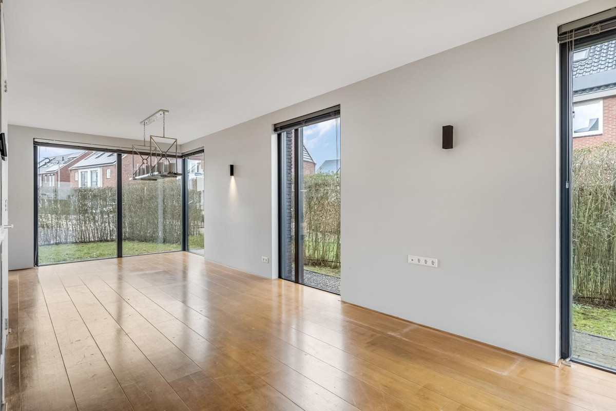 Vrijstaande woning te koop: Staatsspoor 53, Arnhem