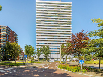 vrije-sector-woningen te huur op Martinus Nijhofflaan 2F8