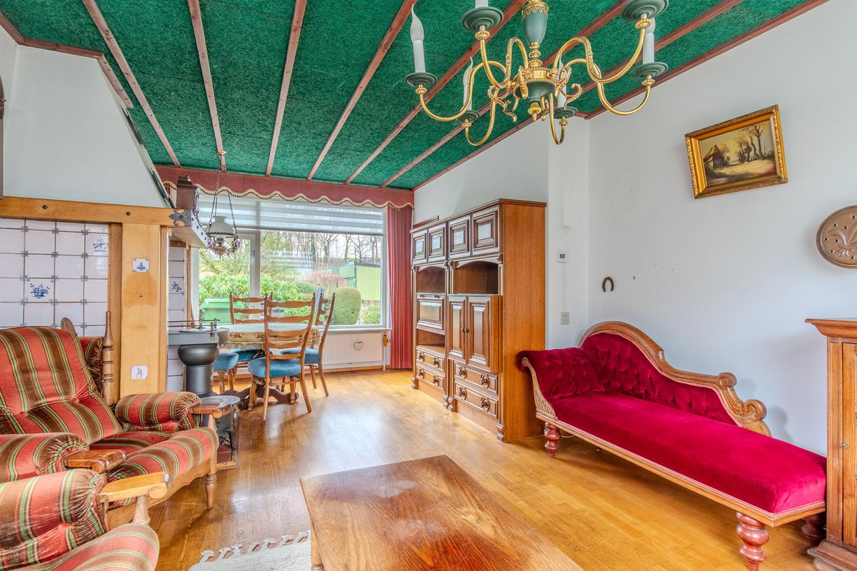 Vrijstaande woning te koop: Dorpsstraat 14, Woensdrecht