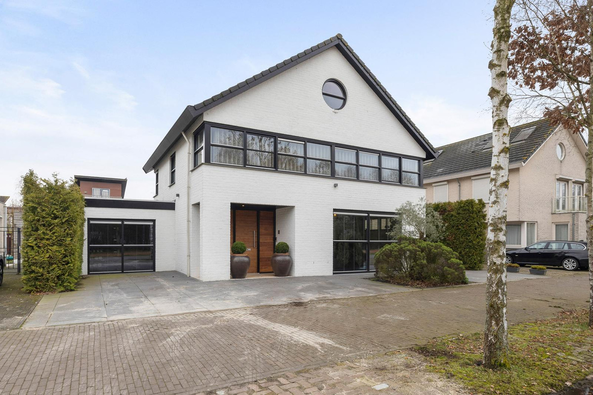 Vrijstaande woning te koop: Zandgolf 32, Eindhoven