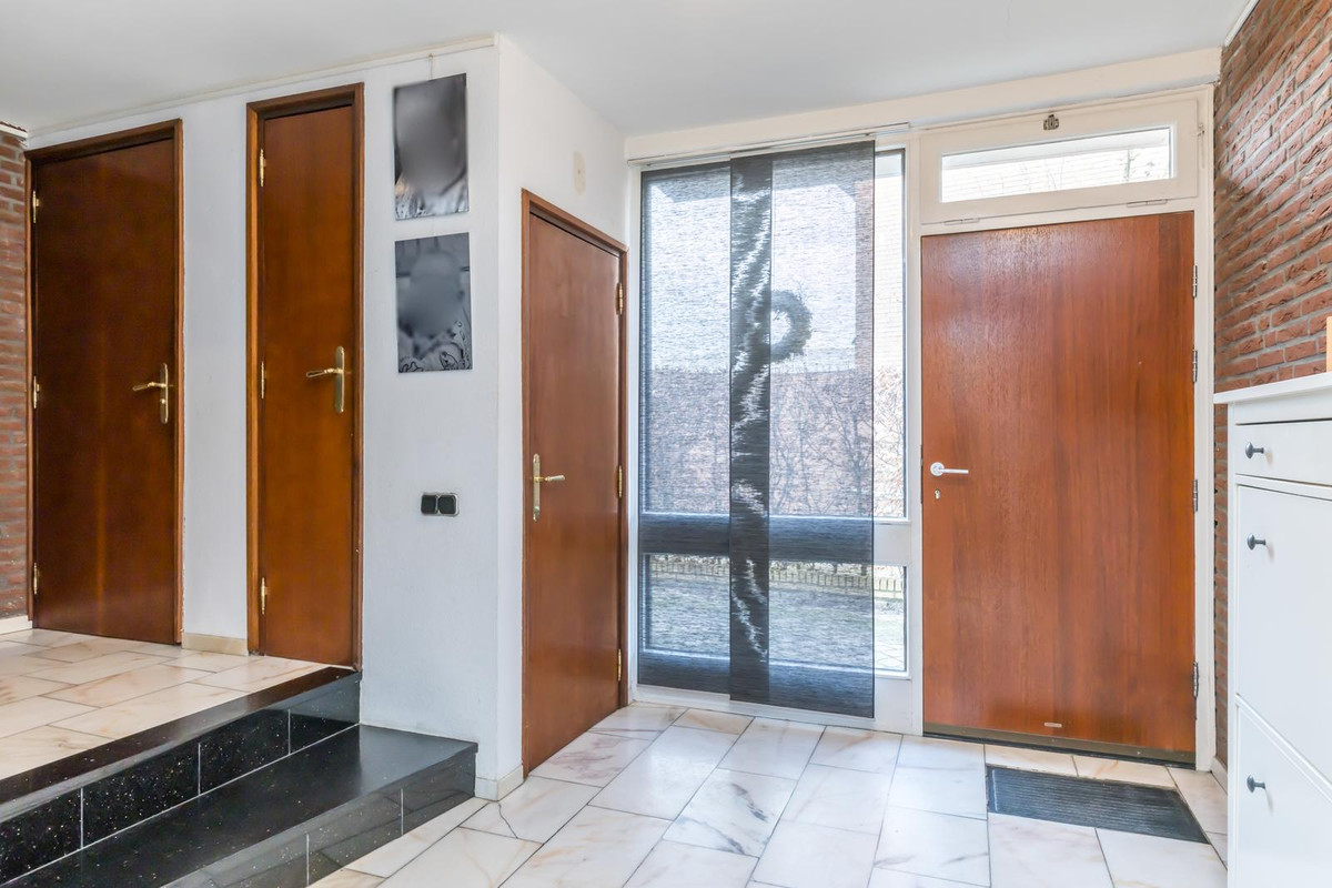 Vrijstaande woning te koop: Meybrug 15, Brunssum
