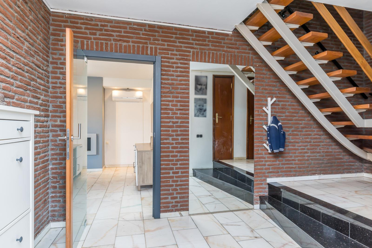 Vrijstaande woning te koop: Meybrug 15, Brunssum