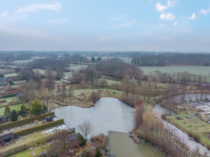 de Hulst 27