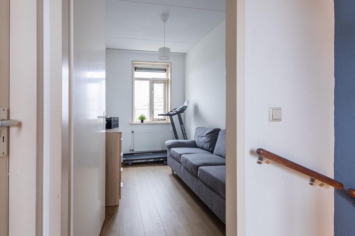 Tussenwoning te koop: Vogellaan 14A, Terneuzen