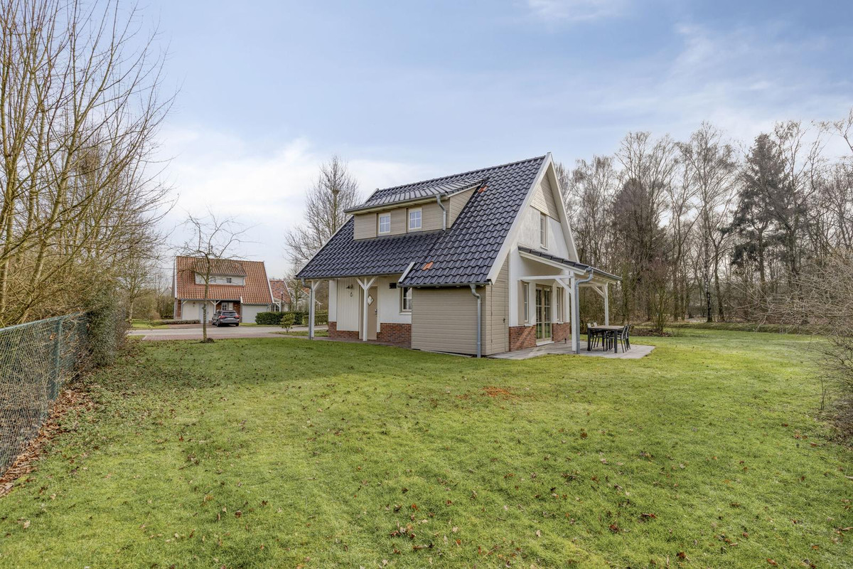 Vrijstaande woning te koop: Klein Vink 4-2336, Arcen