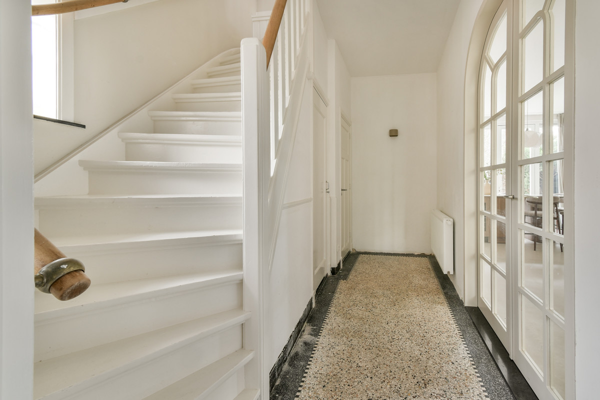 Hoekwoning te koop: Bloemistenlaan 46, Leiden