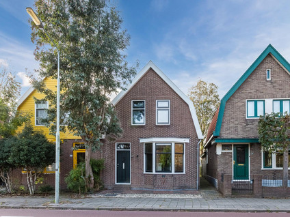 Dorpsstraat 652