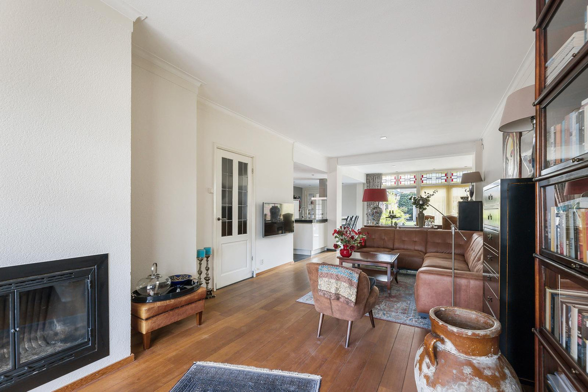 Twee-onder-één-kap te koop: Haaksbergerstraat 185, Enschede