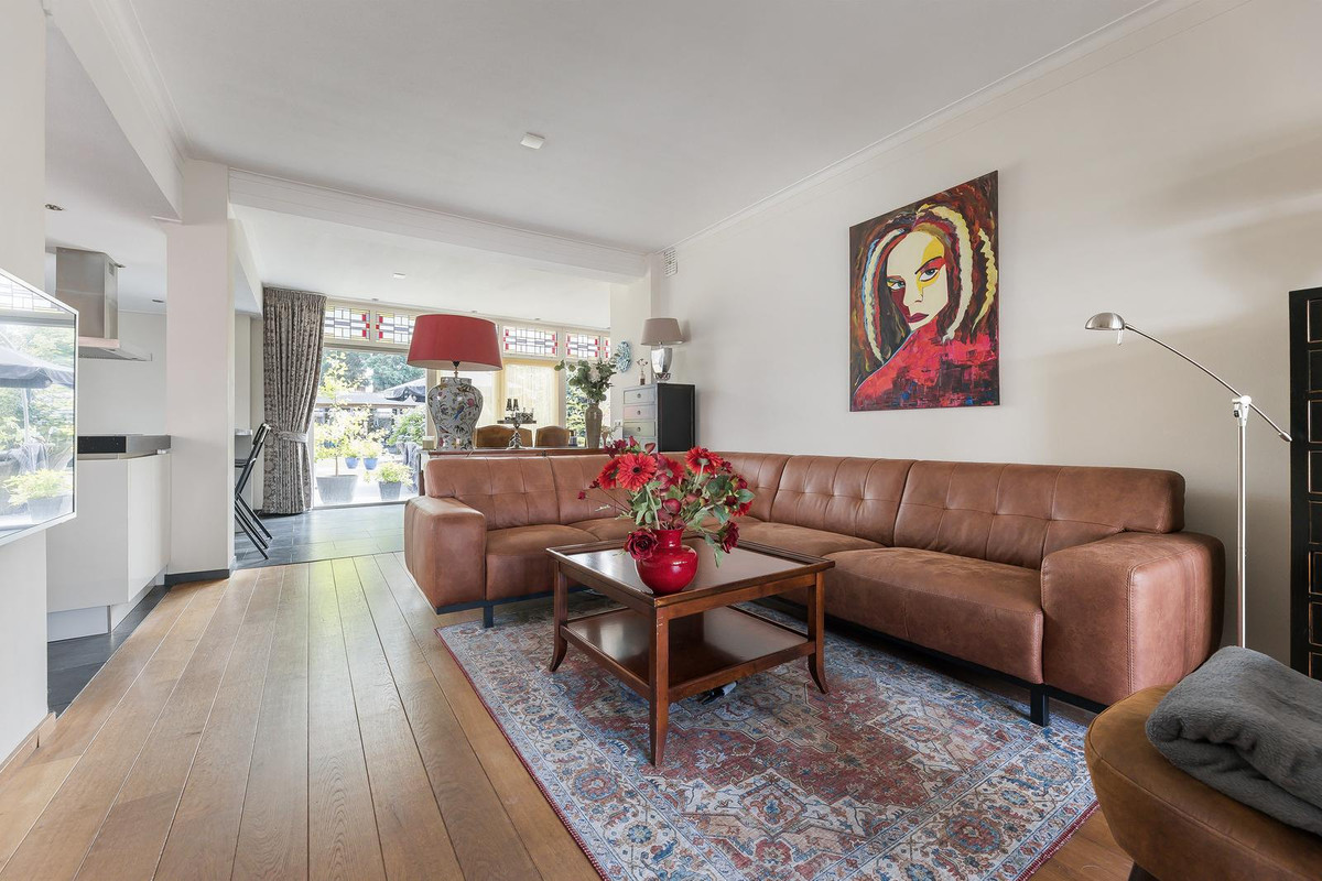 Twee-onder-één-kap te koop: Haaksbergerstraat 185, Enschede