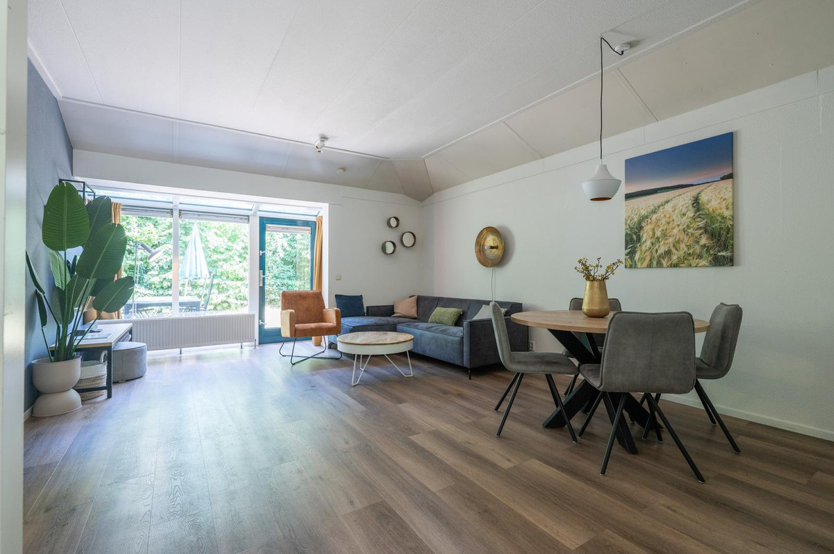 Vrijstaande woning te koop: Landweerswal 2-005, Braamt