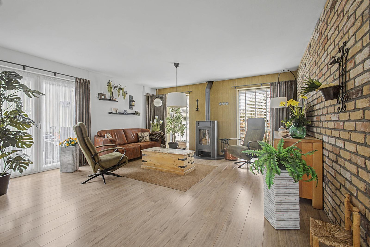 Vrijstaande woning te koop: Veerstraat 2, Koewacht