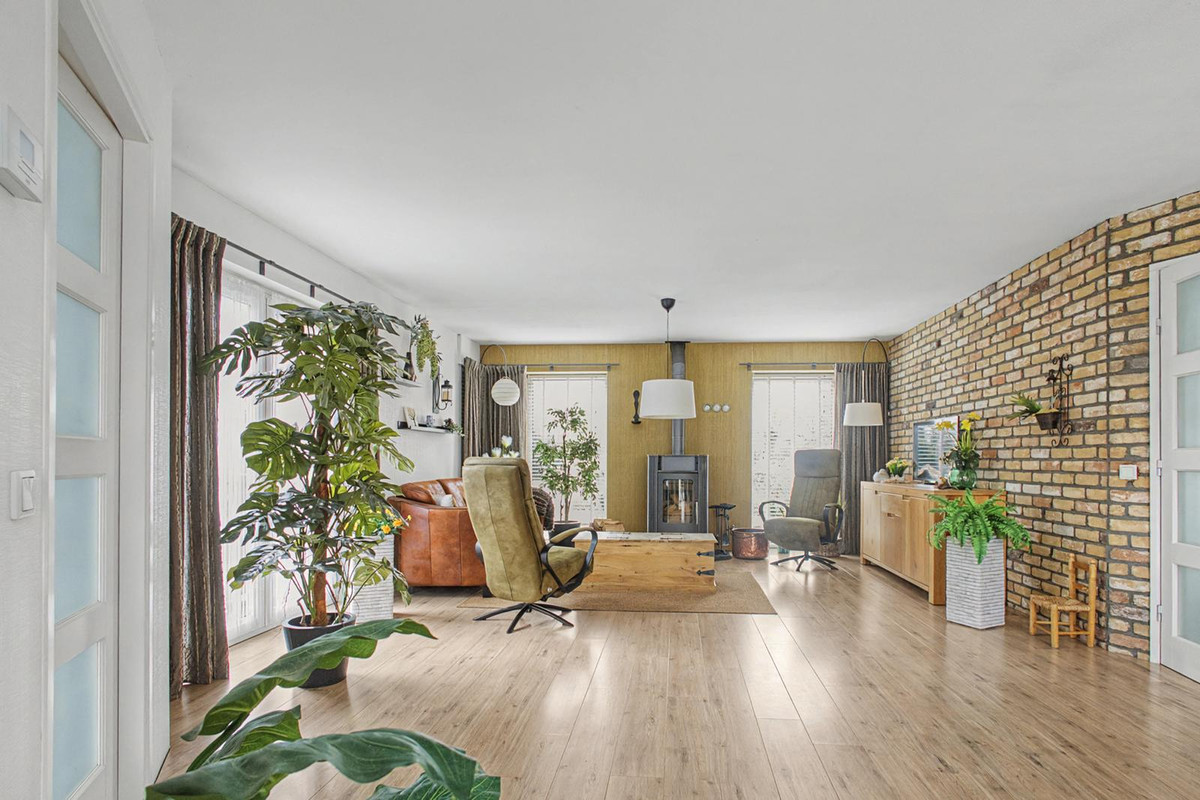 Vrijstaande woning te koop: Veerstraat 2, Koewacht