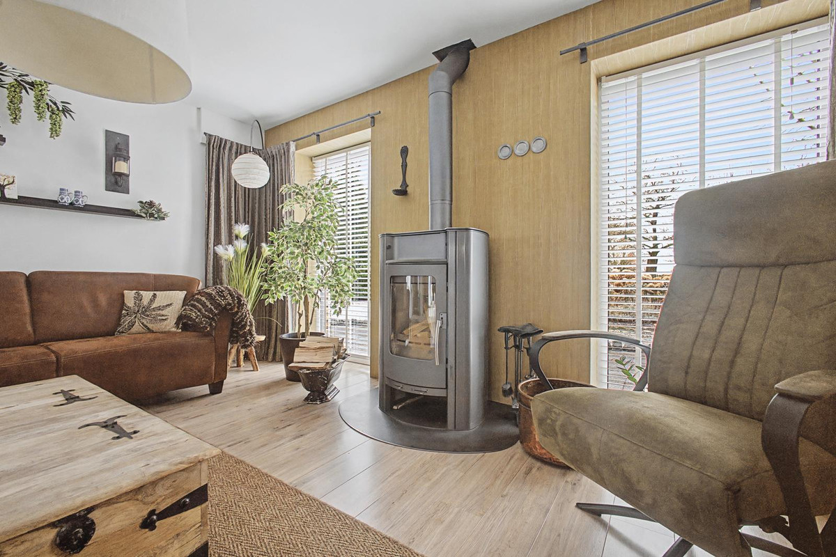 Vrijstaande woning te koop: Veerstraat 2, Koewacht