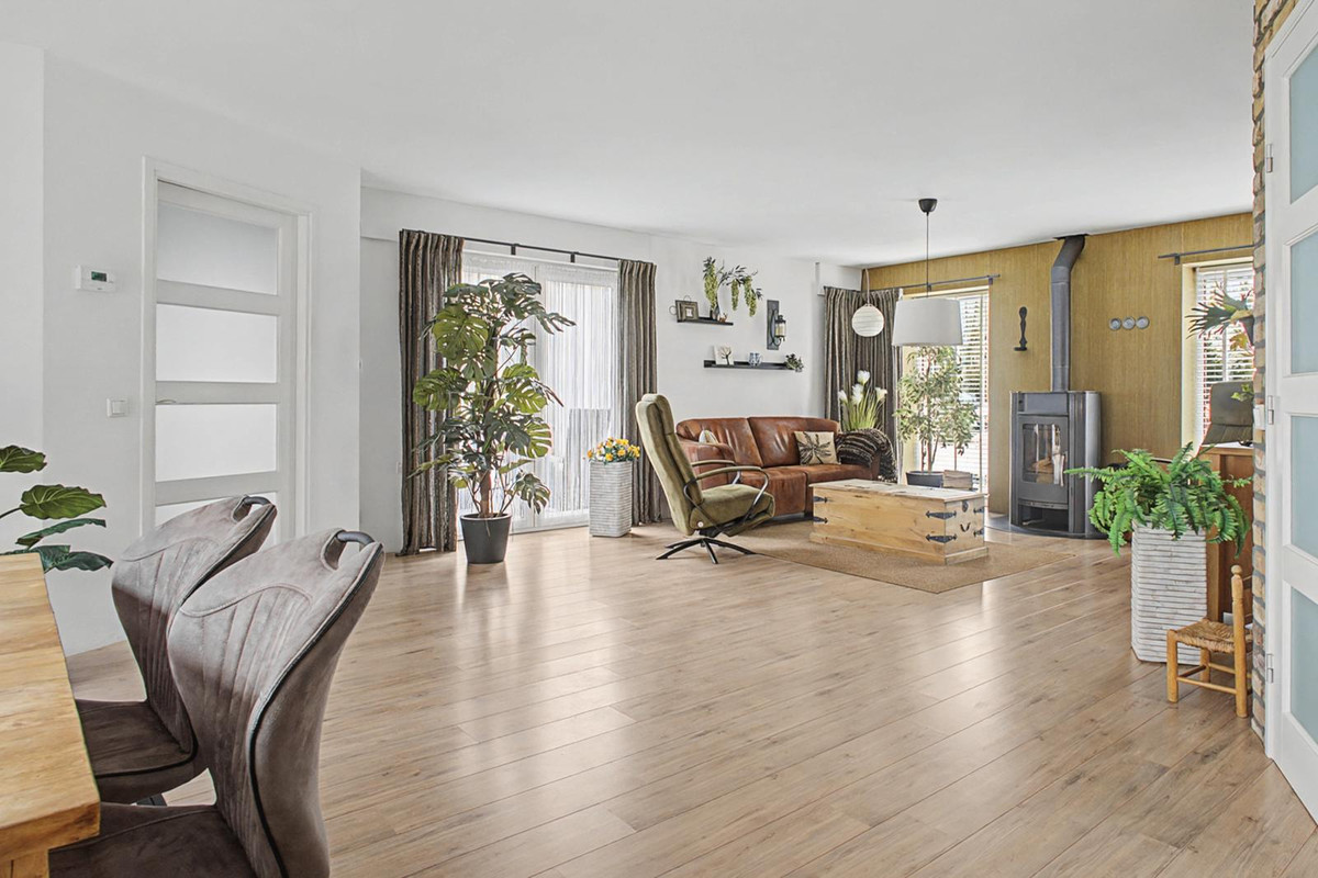 Vrijstaande woning te koop: Veerstraat 2, Koewacht