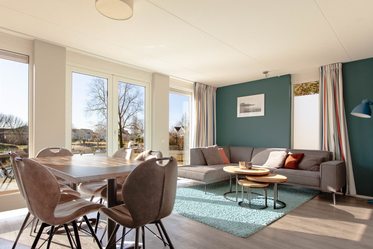 Twee-onder-één-kap te koop: Langezand 19, Makkum
