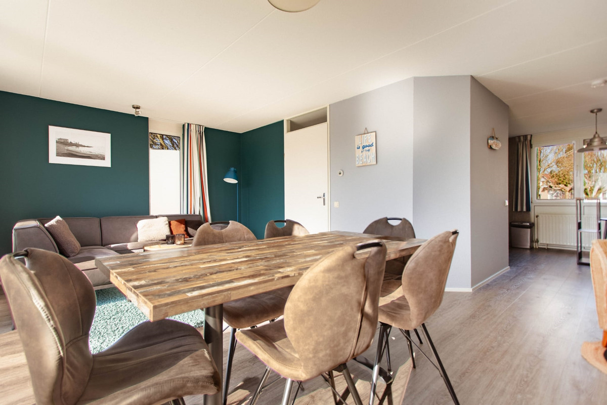 Twee-onder-één-kap te koop: Langezand 19, Makkum