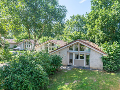 Landweerswal 2 098