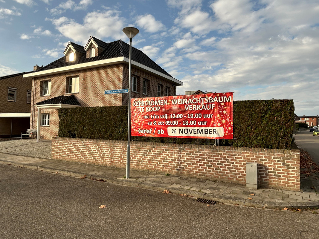 Vrijstaande woning te koop: President Kennedystraat 53, Schinveld