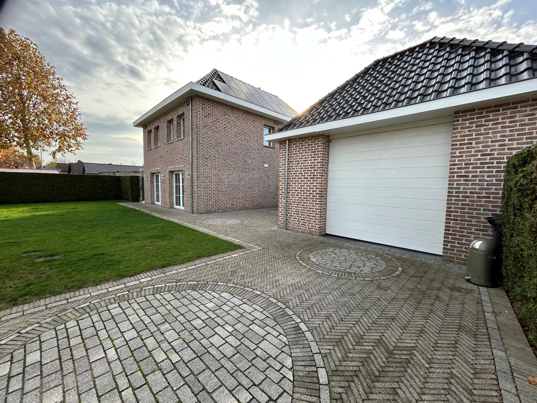 Vrijstaande woning te koop: President Kennedystraat 53, Schinveld