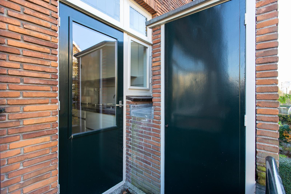 Appartement te huur: Charlotte de Bourbonlaan 21A, Rotterdam