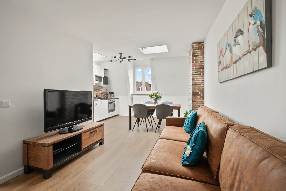 Studio te koop: Albert Cuypstraat 194-3, Amsterdam