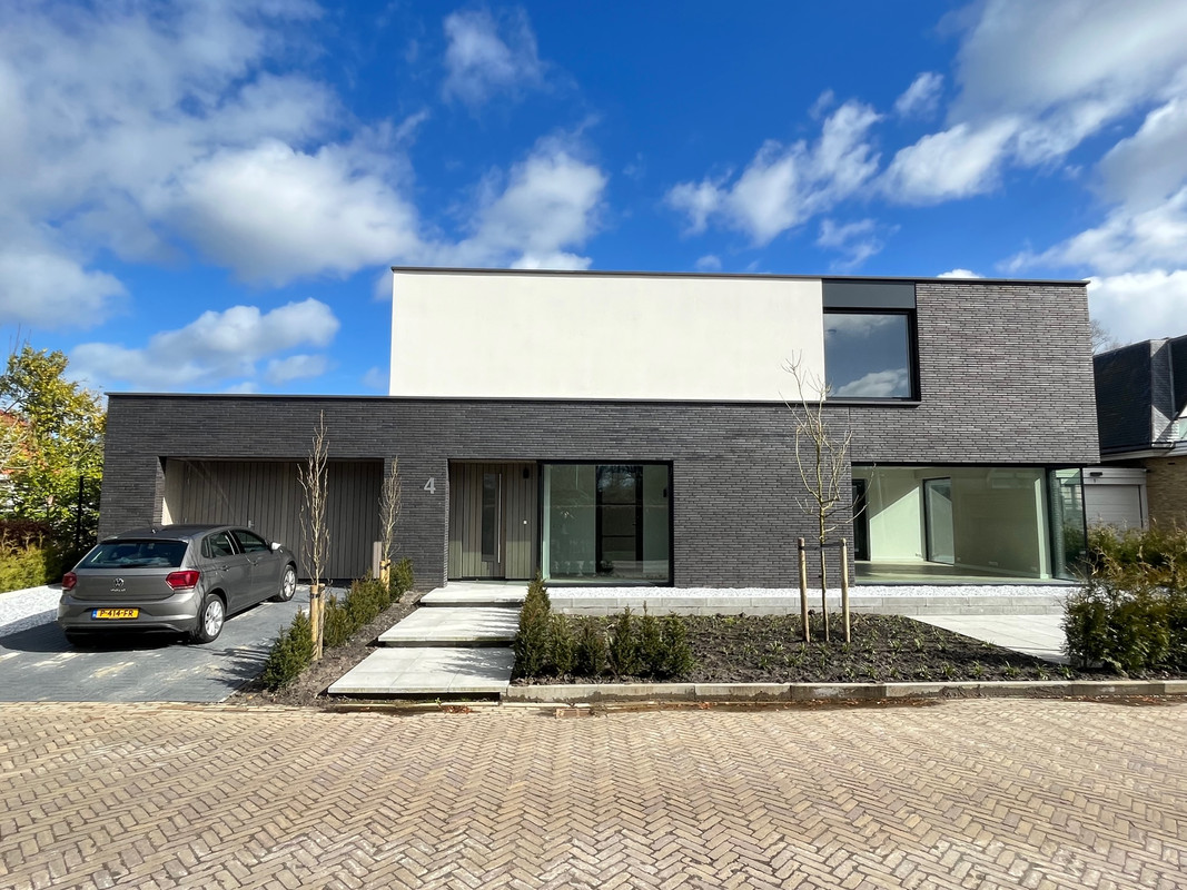 De Bontekoe 4, Leeuwarden