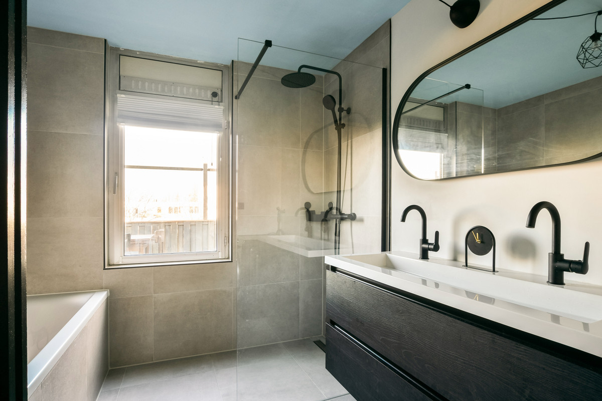 Appartement te koop: Ravenswaaipad 82, Amsterdam