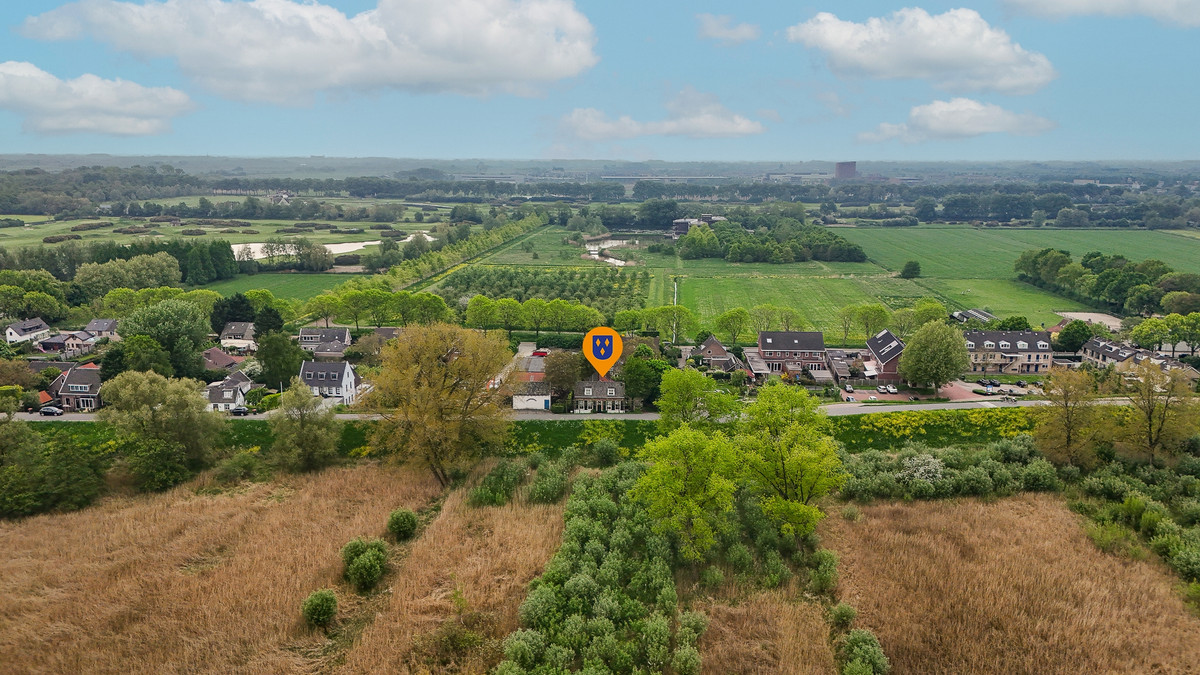 Vrijstaande woning te koop: Zuiderlingedijk 179, Spijk
