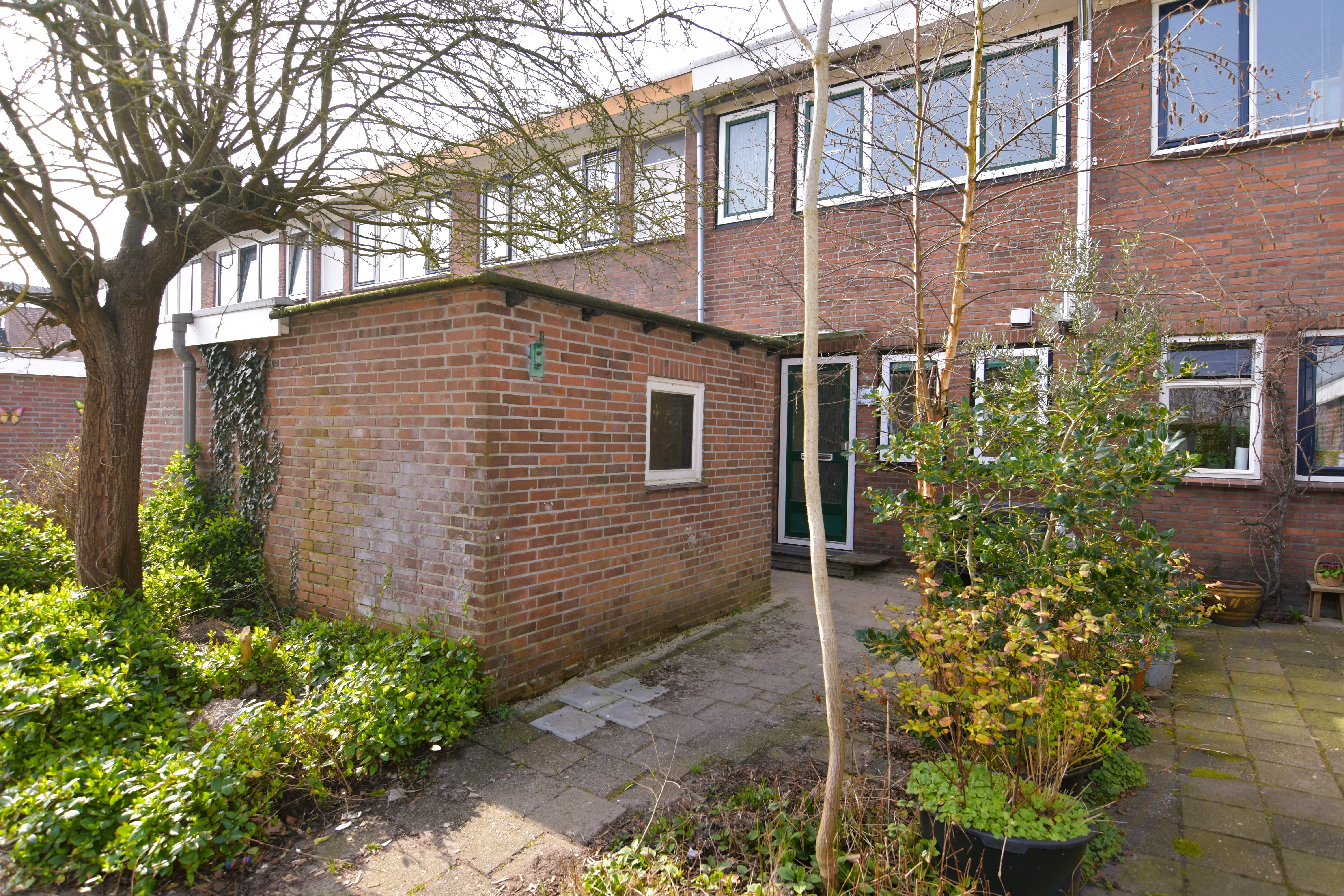 Tussenwoning aan Halteriastraat 23, Amsterdam