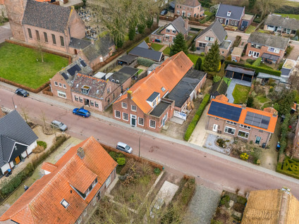 Dorpsstraat 23