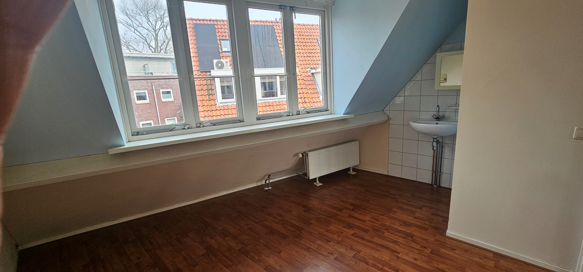 Tussenwoning te koop: Overdiepad 32, Alkmaar