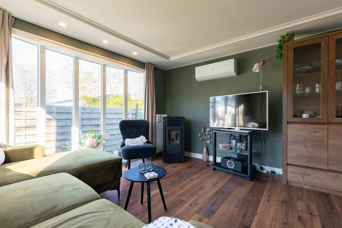 Vrijstaande woning te koop: Krachtighuizerkern 22-162, Putten