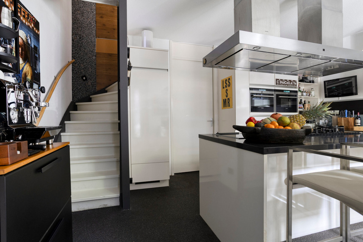 Tussenwoning te koop: J.S. Ruppertstraat 13, Amsterdam