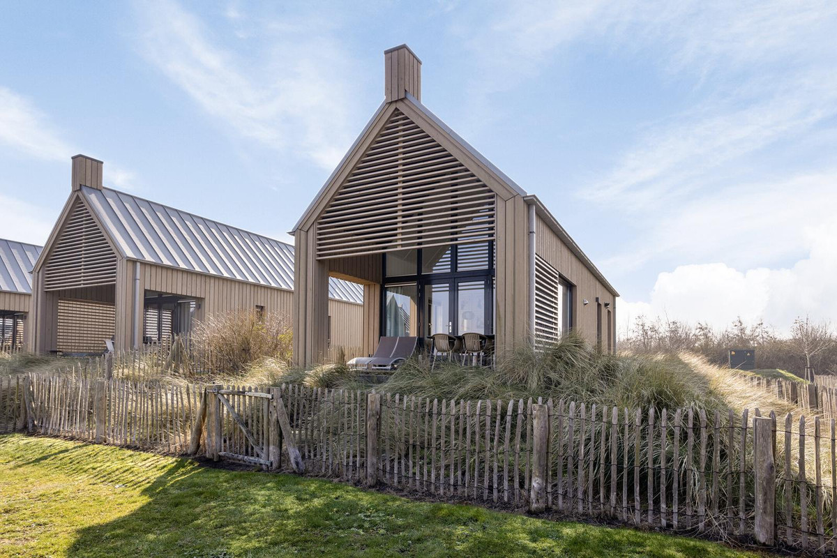 Vrijstaande woning te koop: Oesterdam 245, Tholen