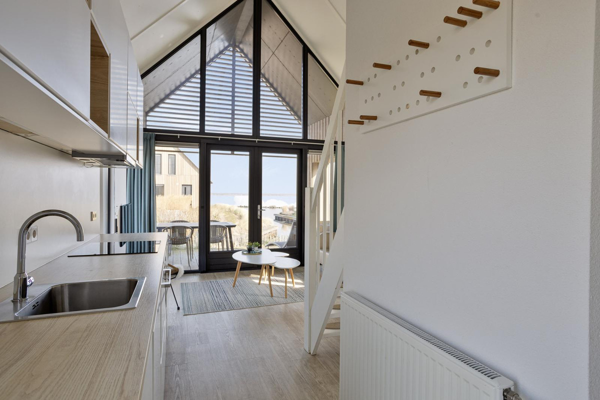 Vrijstaande woning te koop: Oesterdam 245, Tholen