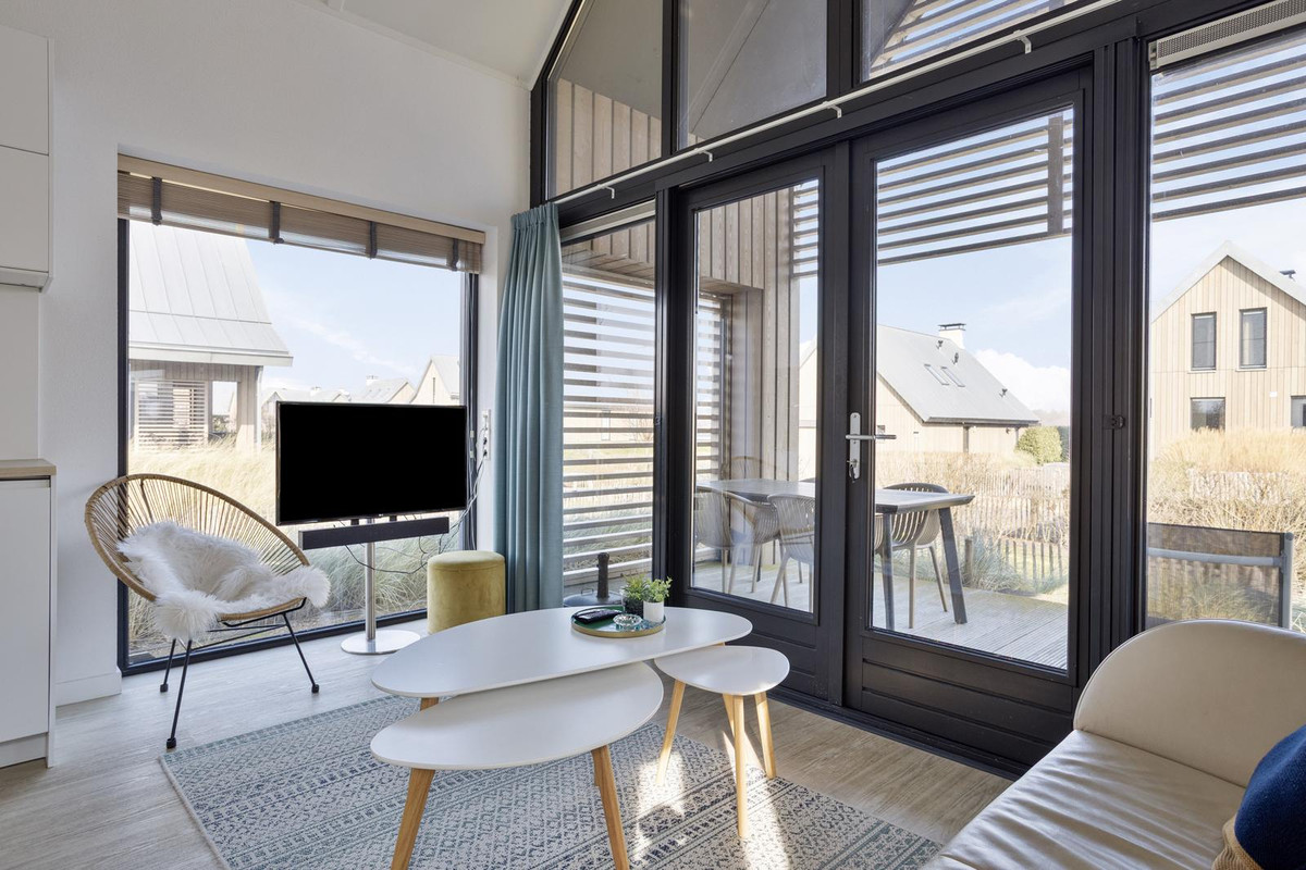 Vrijstaande woning te koop: Oesterdam 245, Tholen