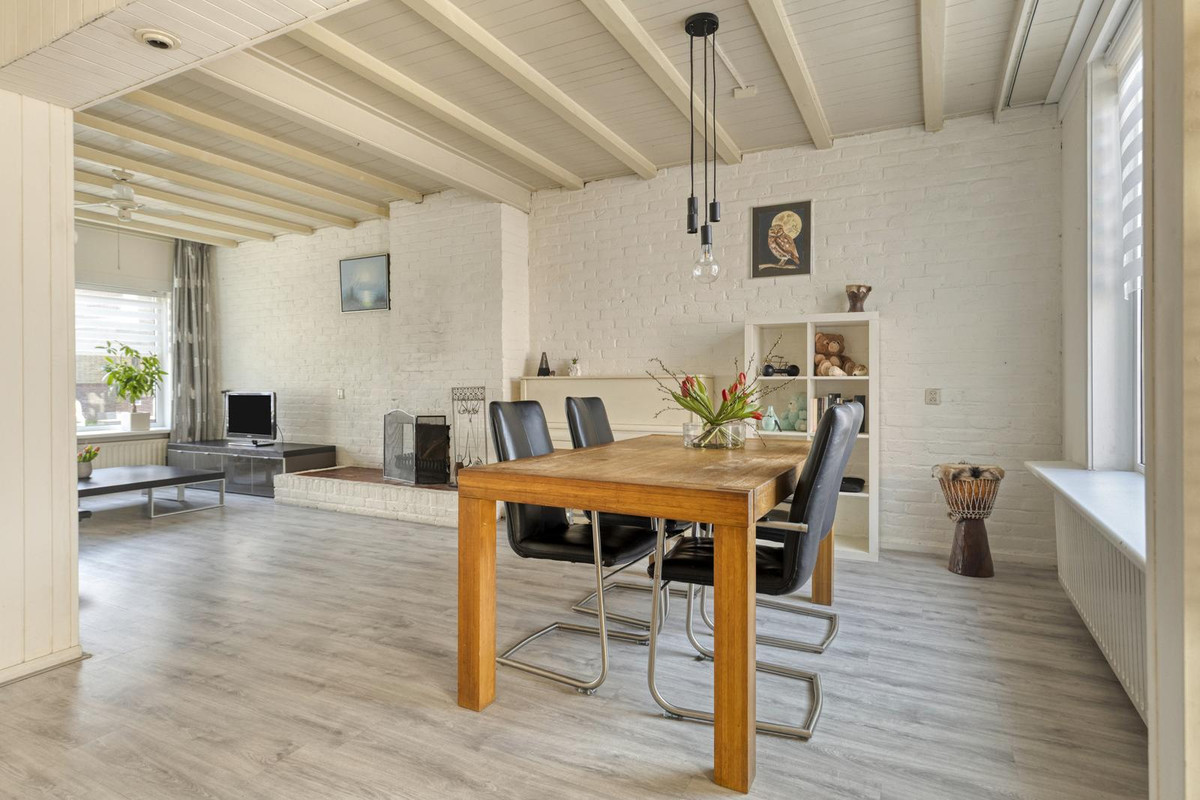 Tussenwoning te koop: Hondiusstraat 11, Terneuzen