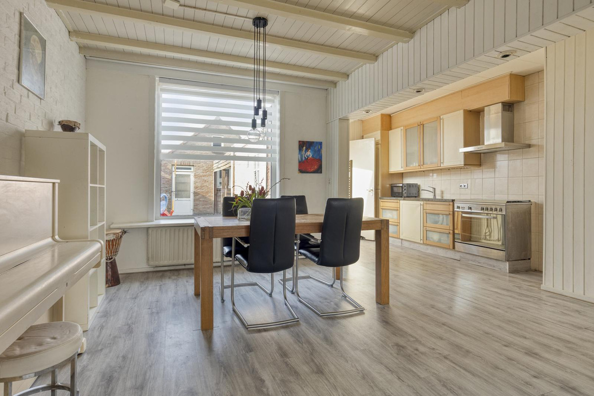 Tussenwoning te koop: Hondiusstraat 11, Terneuzen