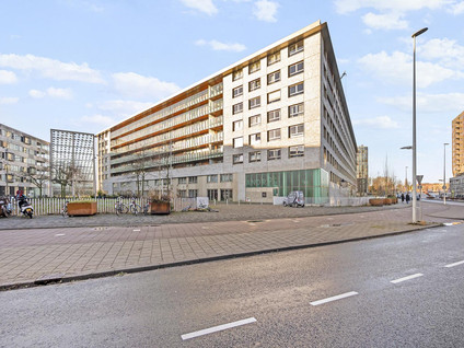 appartementen te huur op Carolina MacGillavrylaan 450