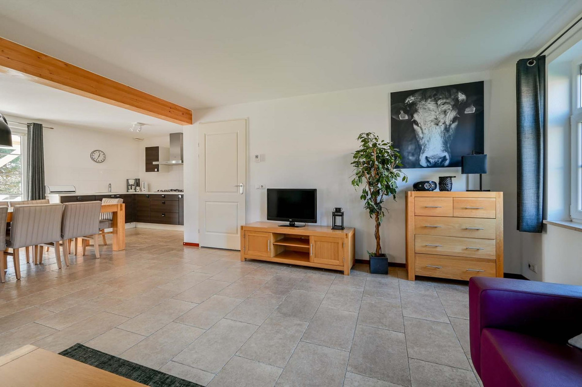 Hoekwoning te koop: Heldensedijk 5-151, Roggel
