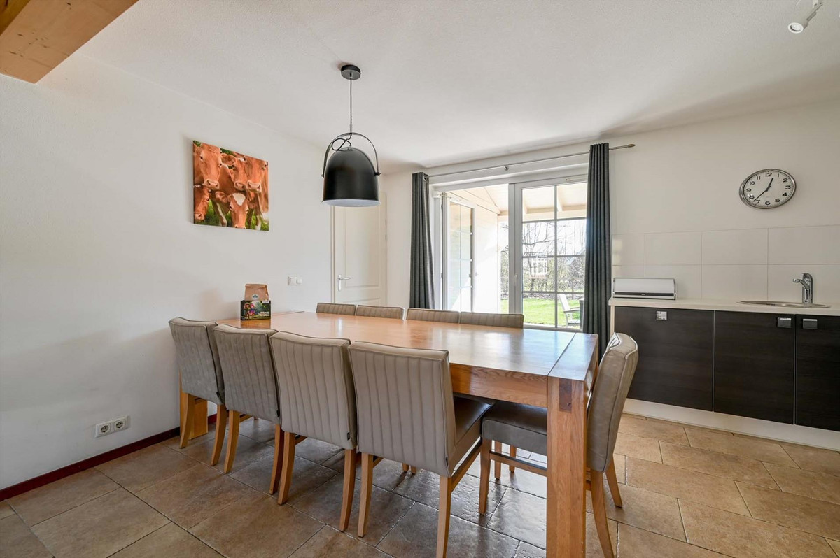 Hoekwoning te koop: Heldensedijk 5-151, Roggel