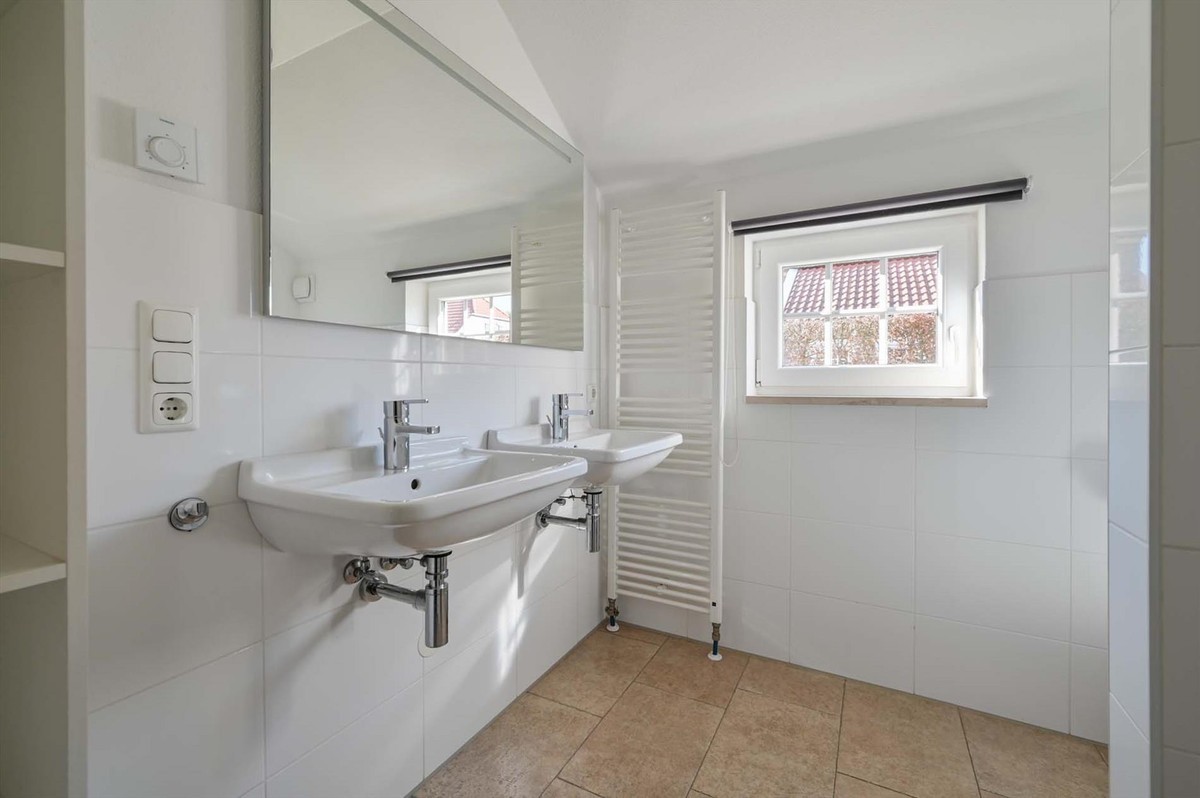 Hoekwoning te koop: Heldensedijk 5-151, Roggel