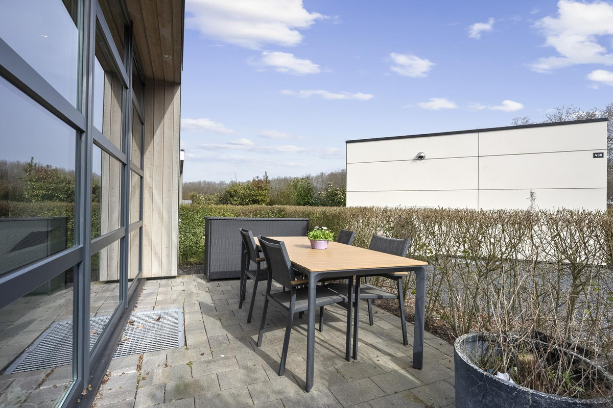 Vrijstaande woning te huur: Buitenhuizerweg 2, Velsen-Zuid