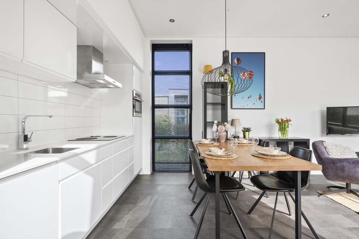 Vrijstaande woning te huur: Buitenhuizerweg 2, Velsen-Zuid