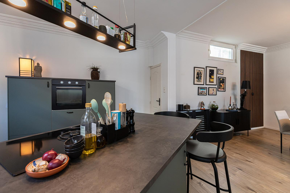 Tussenwoning te koop: Houttuinen 16, Dordrecht