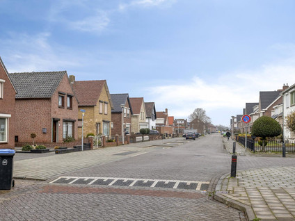Emmastraat 77