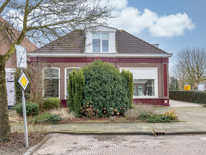 Oosteinde 10