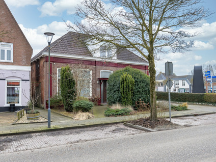 Oosteinde 10